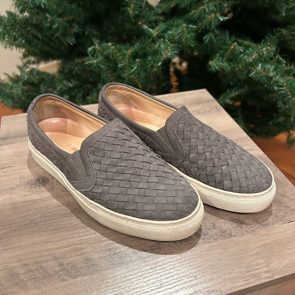 M. Gemi The Cerchio Gray Nubuck Leather shoe
